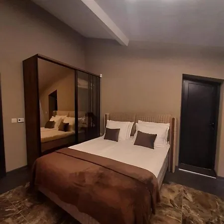 Villa Bora Vista 1 *