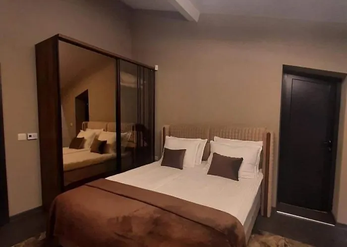 فيلة Bora Vista 1 *