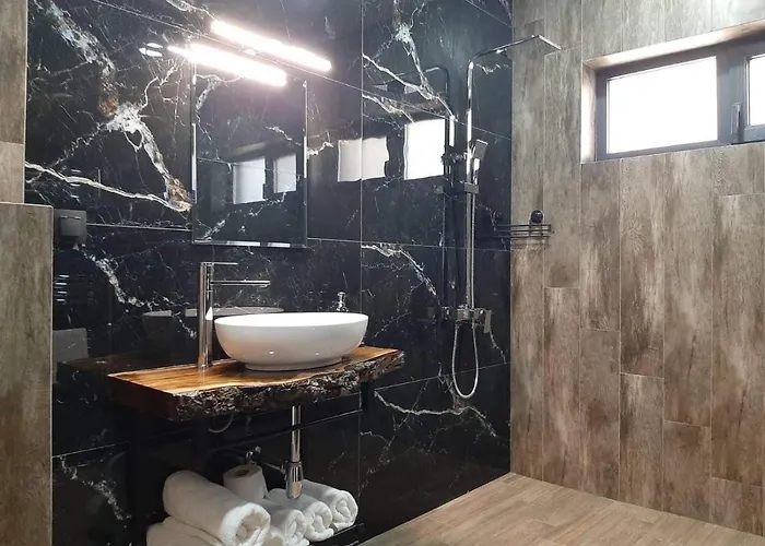 فيلة Bora Vista 1 تسيغوف تشارك